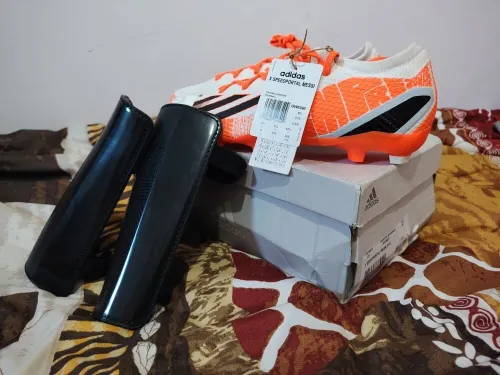 Adidas X Speedportal Messi.3 FG  Neuf original ( PROTEGE TIBIA OFFERT )