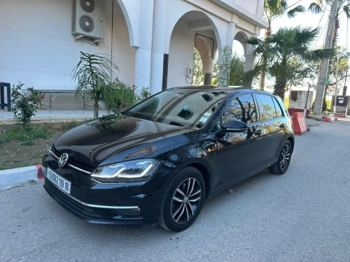 Volkswagen Golf 7 2019 Confortline