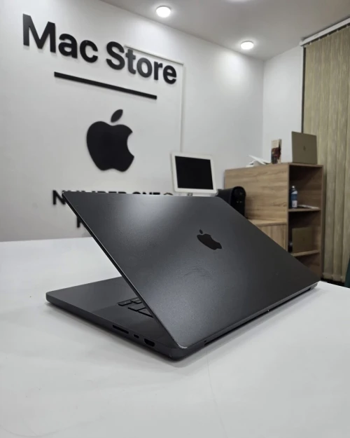 MACBOOK PRO M3 MAX   16 inch  36/ 1T