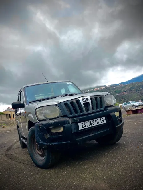 Mahindra Scorpio 2010 