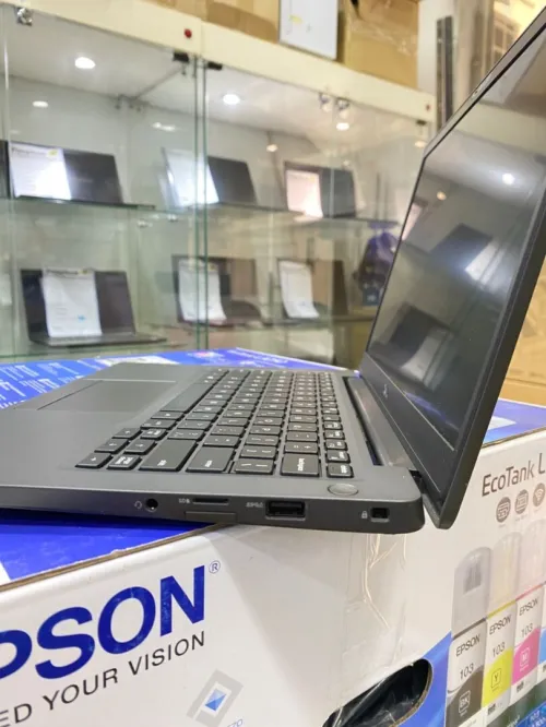 DELL LATITUDE 7300 i7 8eme Ram16Go ssd512Go 13,3''