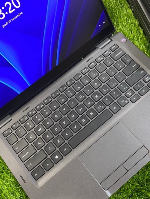 Dell latitude 5300 Tactile 2in1  i5 8eme génération 8/256Go SSD