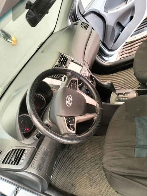 Hyundai Accent RB  4 portes 2018 