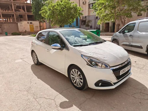 Peugeot 208 2019 Tech Vision