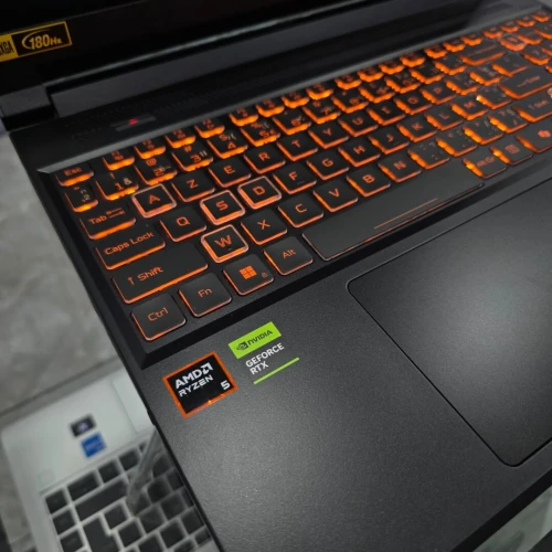 LAPTOP GAMING ACER V 16 AI