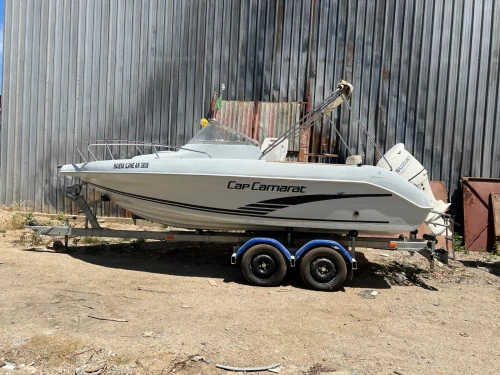 CAP camarat 555 avec moteur 115cv presque neuf