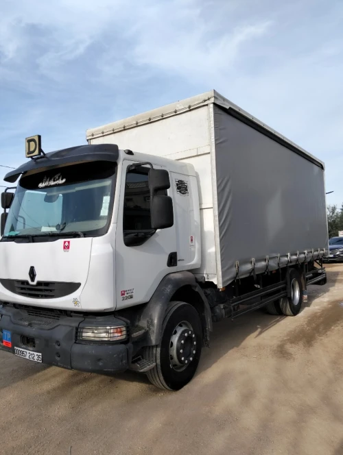Renault Midloum 2012