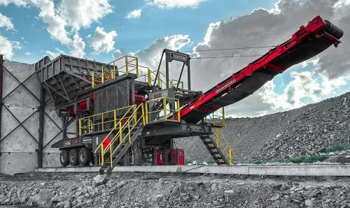 CONCASSEUR MOBILE PNEU BORATAS DISPONIBLE USINE TURQUIE-متوفر بالمصنع كسارة متحركة على عجلات بوراتاش