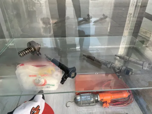 Réparation injecteur et pompe hp - تصليح حاقن و مضخات الديزل مع ضمان