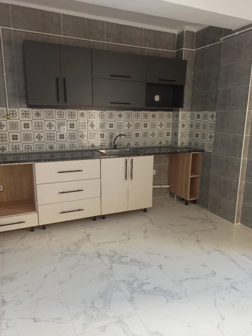Location Appartement F4 Tipaza 