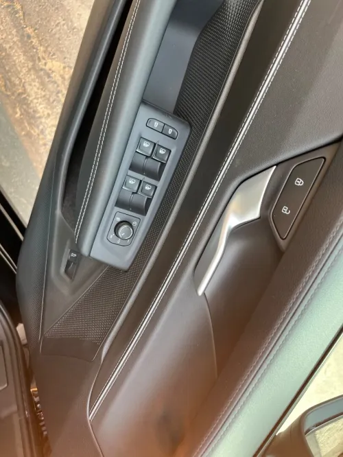 Volkswagen Passat 2025 Pro full options