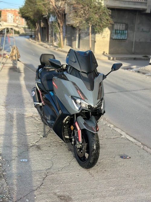 Yamaha Tmax 2020