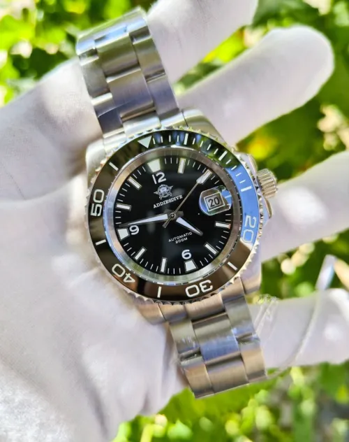 ساعة ADDIESDIVE AD2505 ساعة ميكانيك  محرك يباني  NH 35 توصيل متوفر