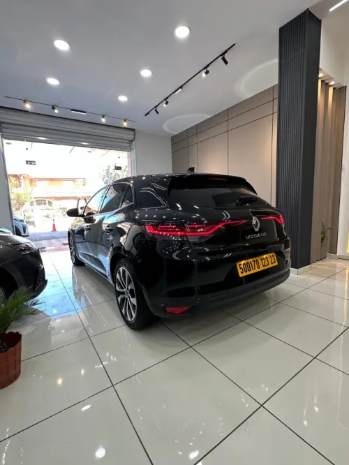 Renault Megane 4  2023 