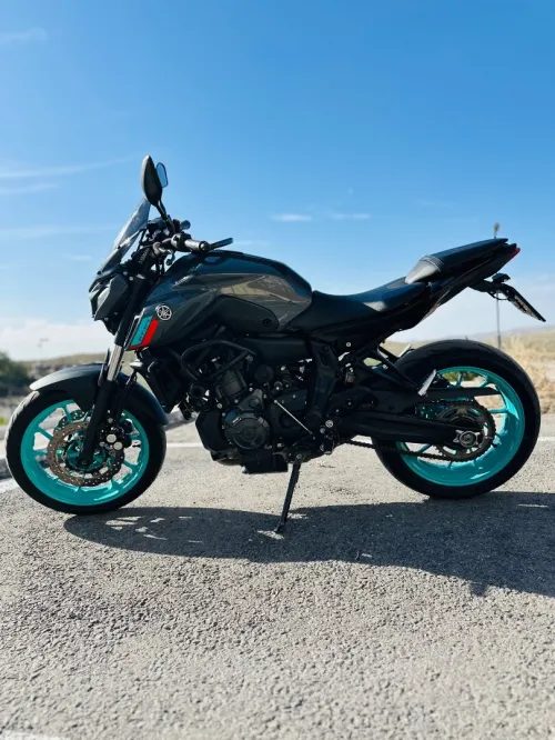 YAMAHA MT07 2022