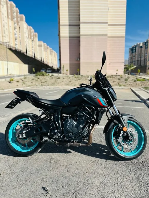 YAMAHA MT07 2022
