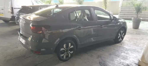 Dacia logan 2025 extrême