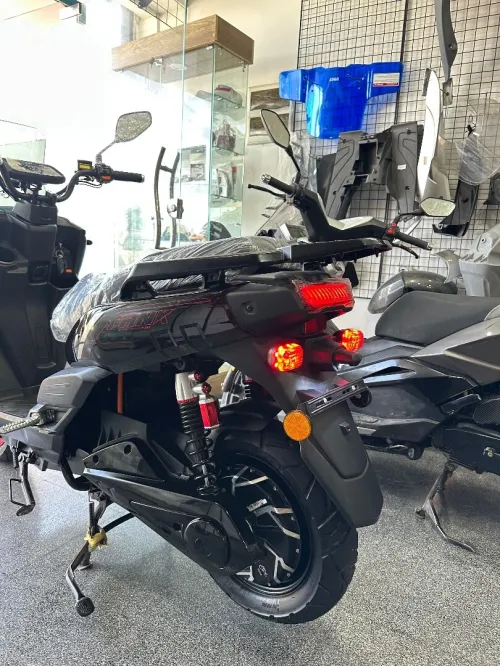 Dora moto elliptique Dora tank moto elliptique 2026