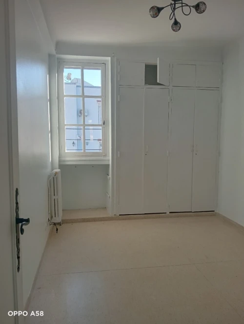 Location Appartement Niveau de villa F4 Alger Dely brahim