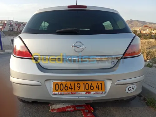 Opel Astra 2006 H