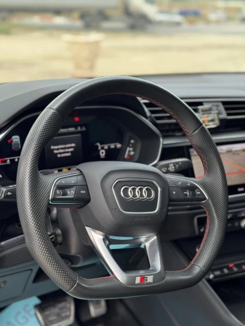 Audi Q3 2025 Sline