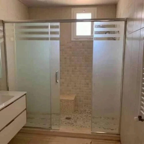 Cabine de douches  كابين دو دوش