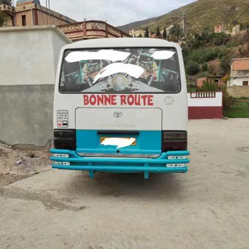 Toyota Coaster 2010