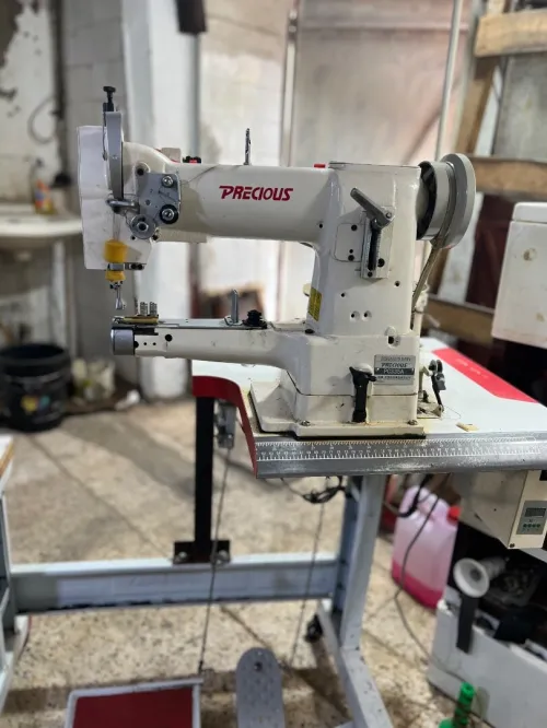 Machine à coudre 