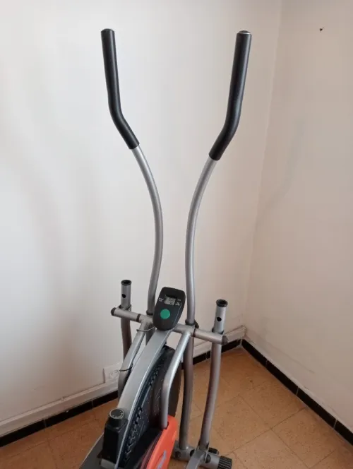 Vélo elliptique 2 en 1 de la marque Orbitrek