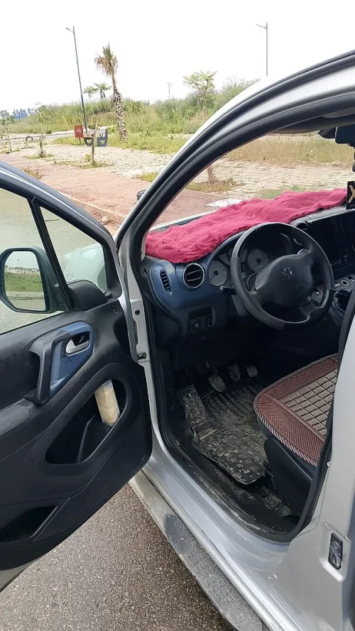 Peugeot Partner 2012 Tepee