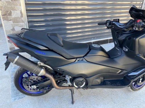 Yamaha Tmax 2022