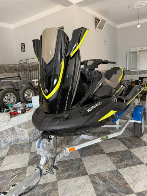 Jet ski 2023
