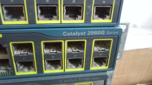 Switch gigabit Cisco