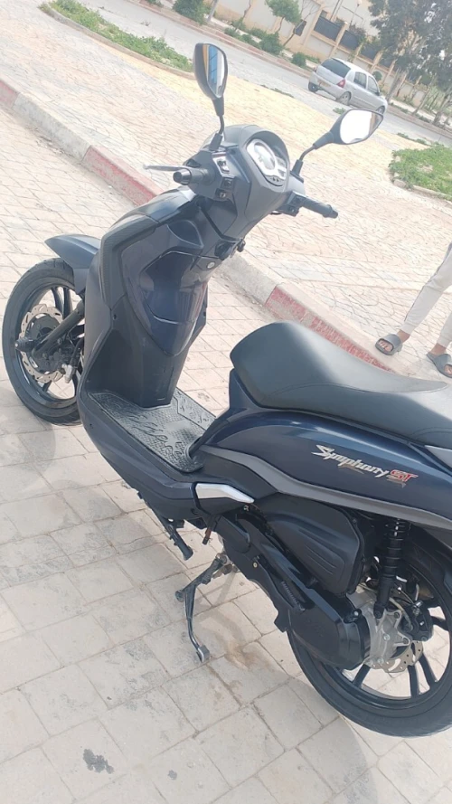 Sym St 2025