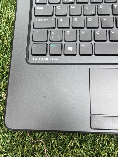 Dell latitude E7250