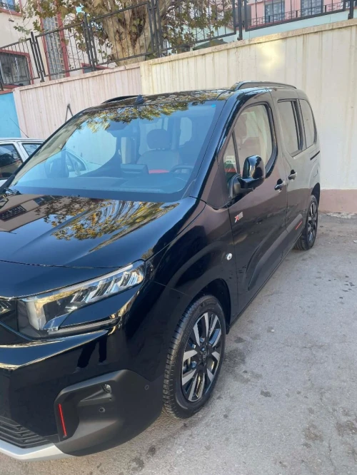 Citroen Berlingot 2025 XTR