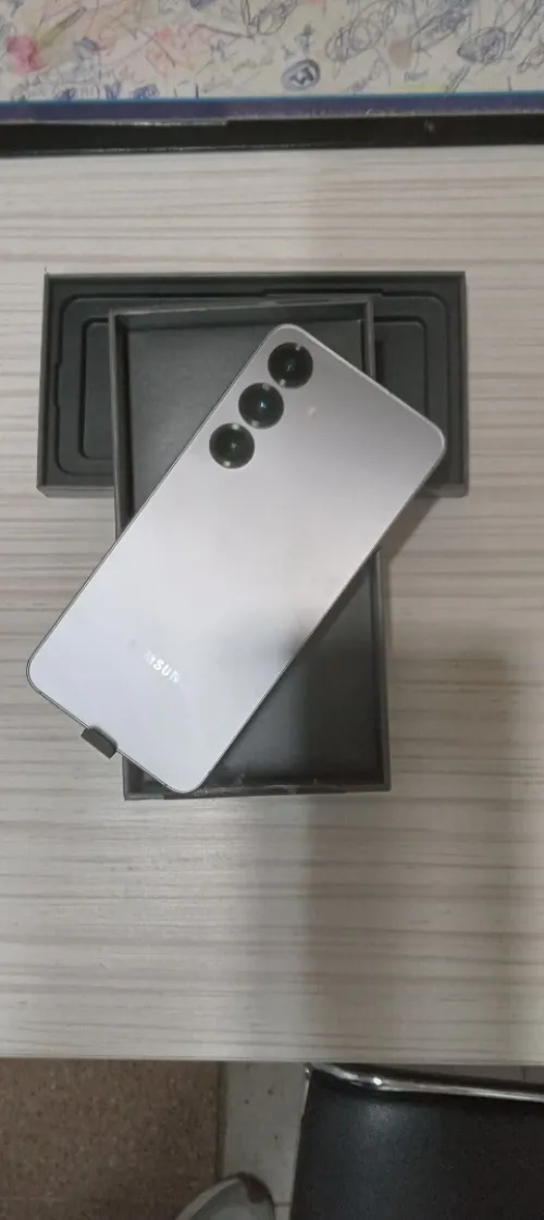 Samsung S25
