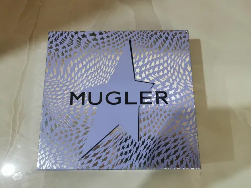 Mugler 