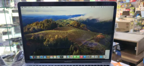 Vente Laptop macbook air 2018 bypass