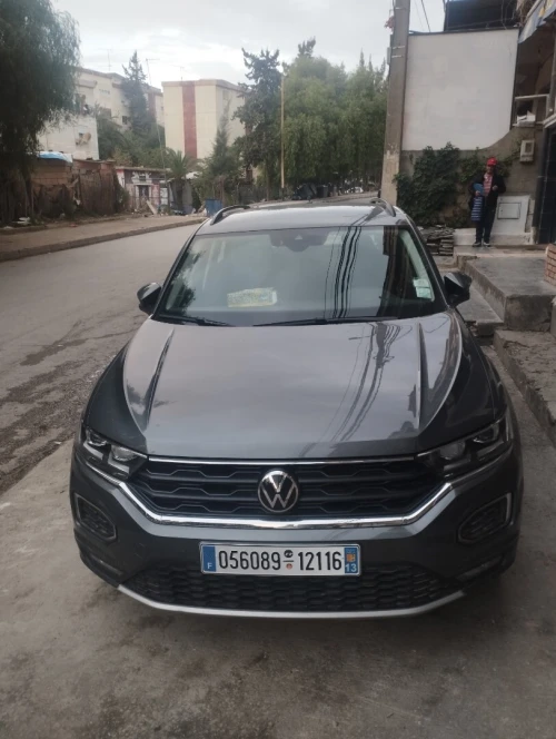 Volkswagen T- rok 2021 