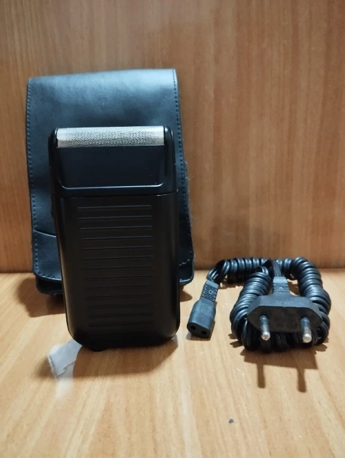 Rasoir électrique Braun Vintage modèle 5424 (1980)  Made in Germany