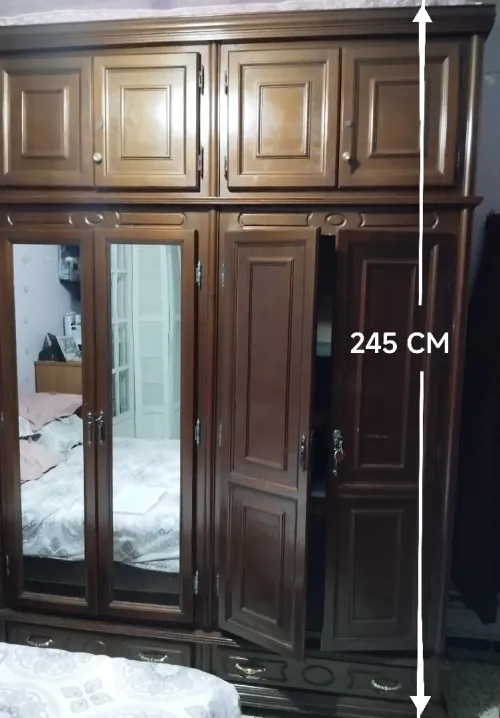 Armoire en bois massif 6 porte