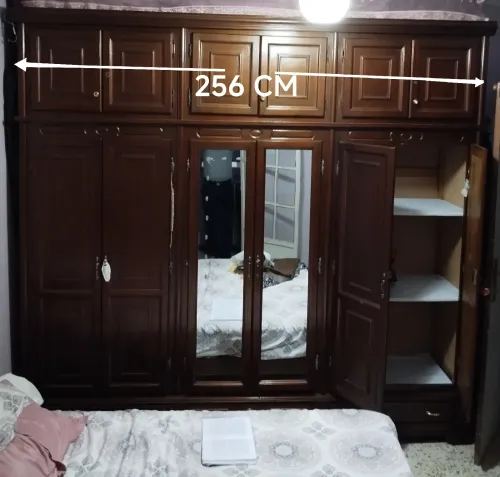 Armoire en bois massif 6 porte