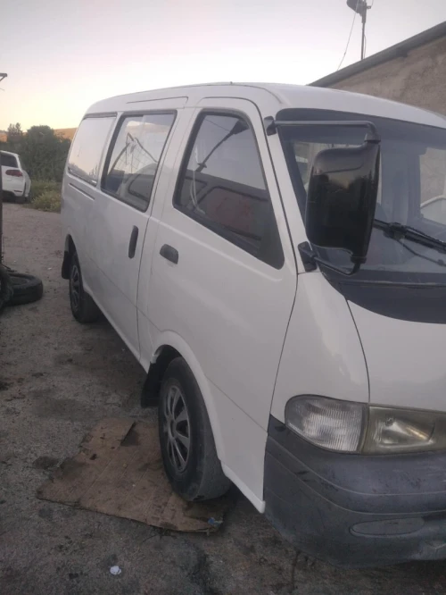 Hyondai H100 2004