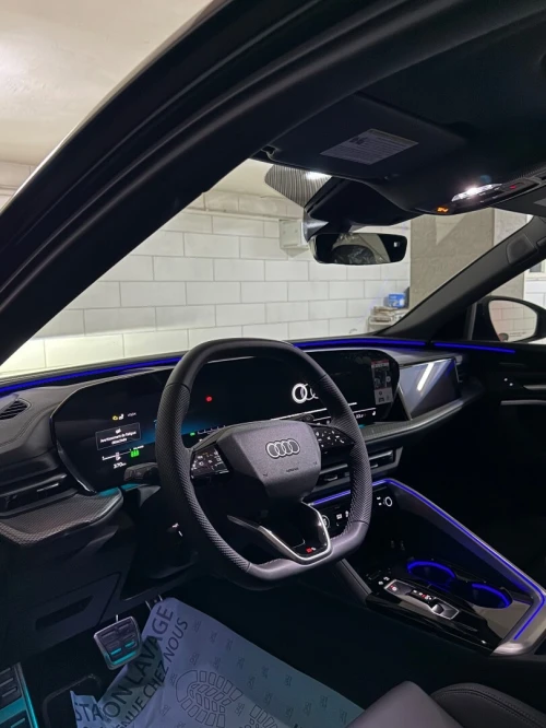 Audi Q5 2025 Véhicule neuve Moteur Porsche Macan