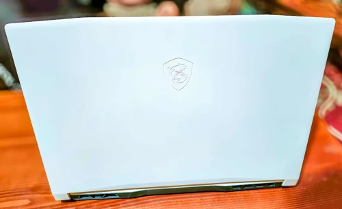 للبيع لابتوب MSI Sword 15 بحالة ممتازة،