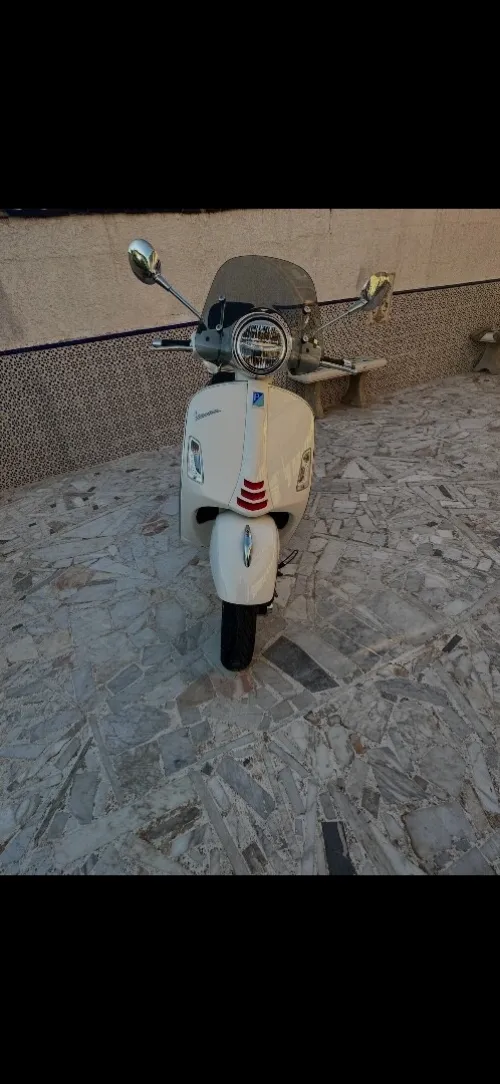 Piaggio Vespa gts 2021
