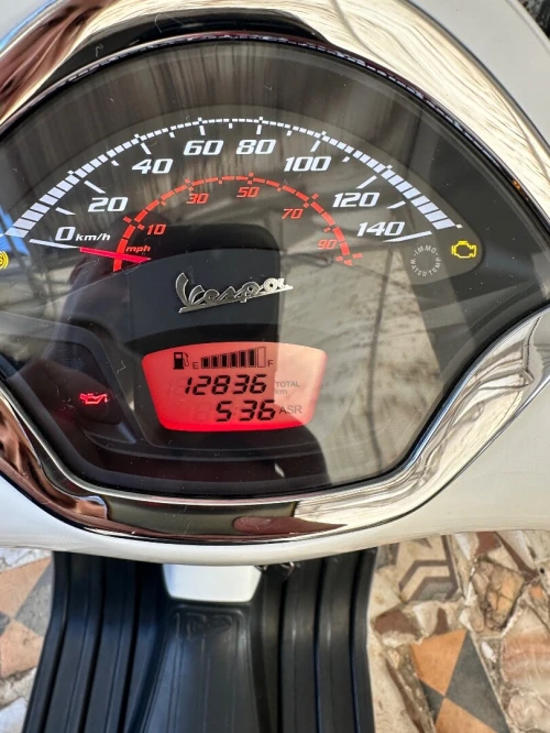 Piaggio Vespa gts 2021