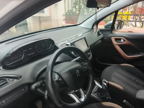 Peugeot 208 2013 Urban Soul