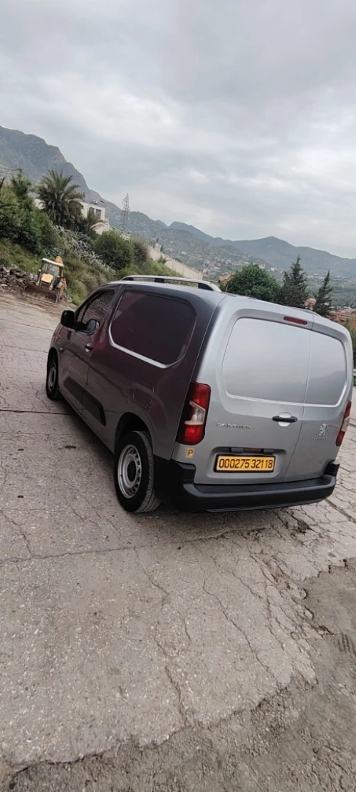 Peugeot Partner 2021 Fennec